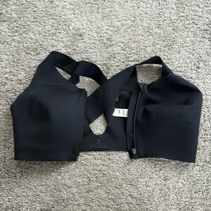 38 D black Lu Lu lemon  sports bra zips up